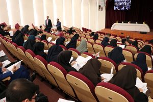 همایش آشنایی با شاخص های ارزیابی عملکرد جایزه ملی تعالی آموزش و توانمندسازی در مرکز قلب و عروق شهید رجایی: عکس شماره 11 / 12